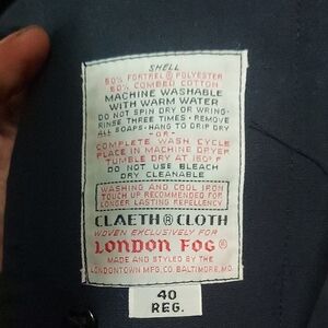 Look How Vintage This London Fog Is! Sick Old School Navy Trench By London Fog